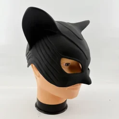 So sánh mặt nạ mèo đen và các dòng mặt nạ cosplay khác